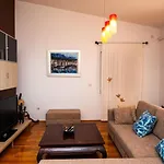 Tara - By Guide Apartman *