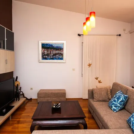 Tara - By Guide Apartamento *